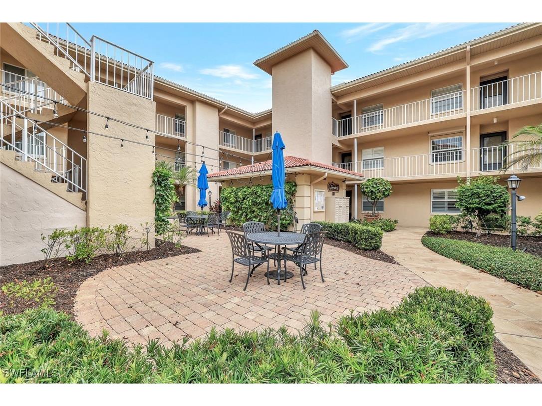 1051 Foxfire Lane #309 Naples FL 34104 225052939 image18