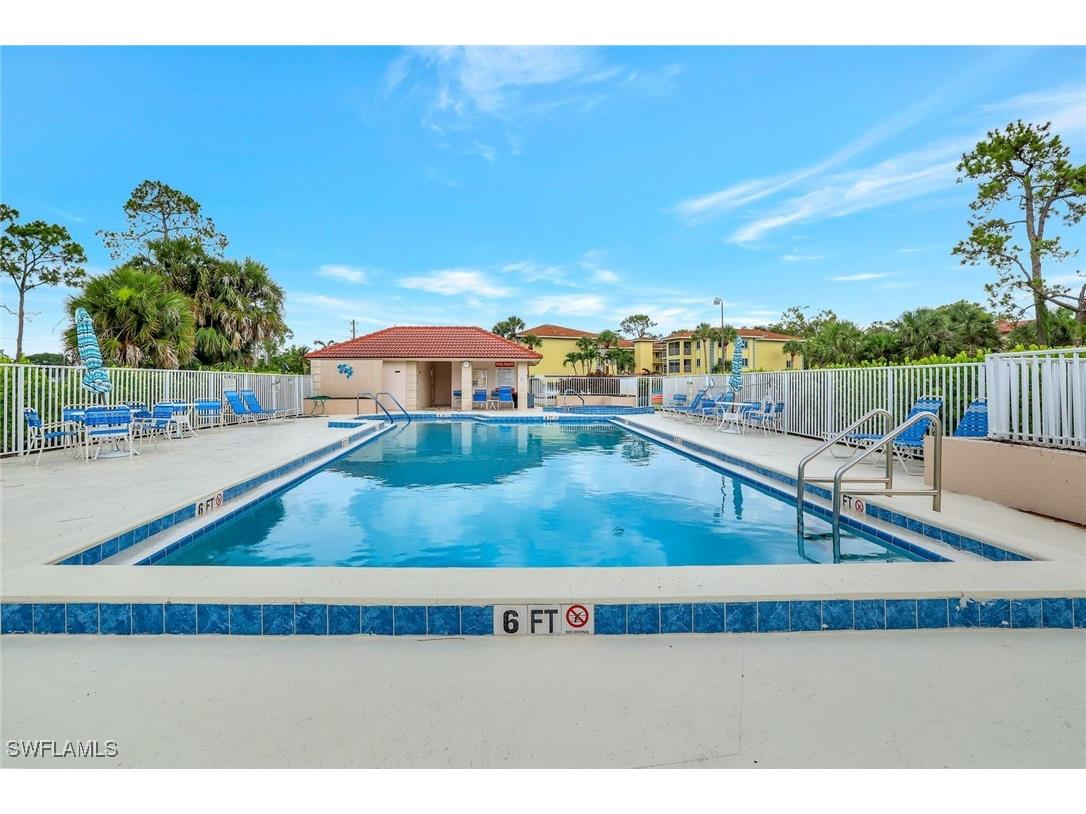 1051 Foxfire Lane #309 Naples FL 34104 225052939 image20