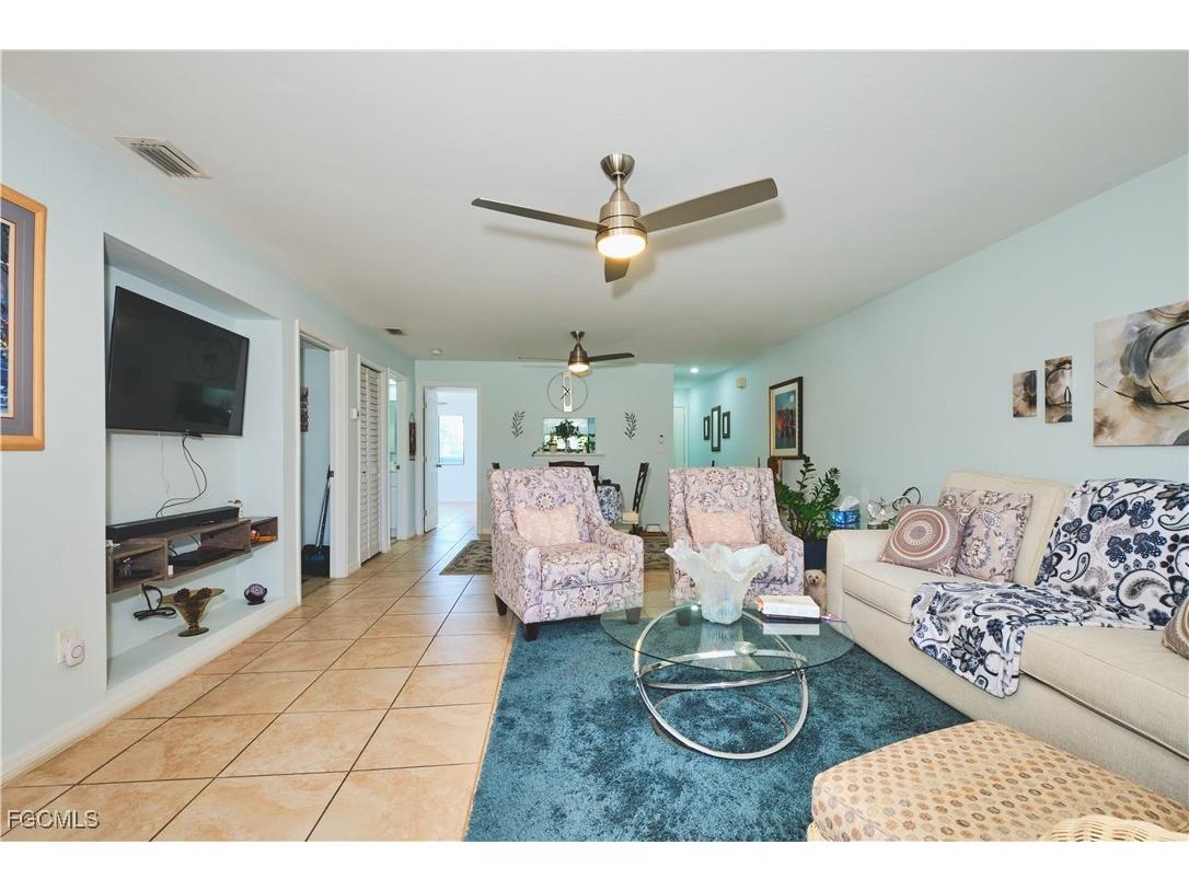 1051 Palm Avenue #117 North Fort Myers FL 33903 2025022685 image17