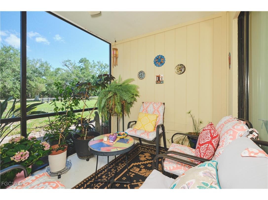 1051 Palm Avenue #117 North Fort Myers FL 33903 2025022685 image28