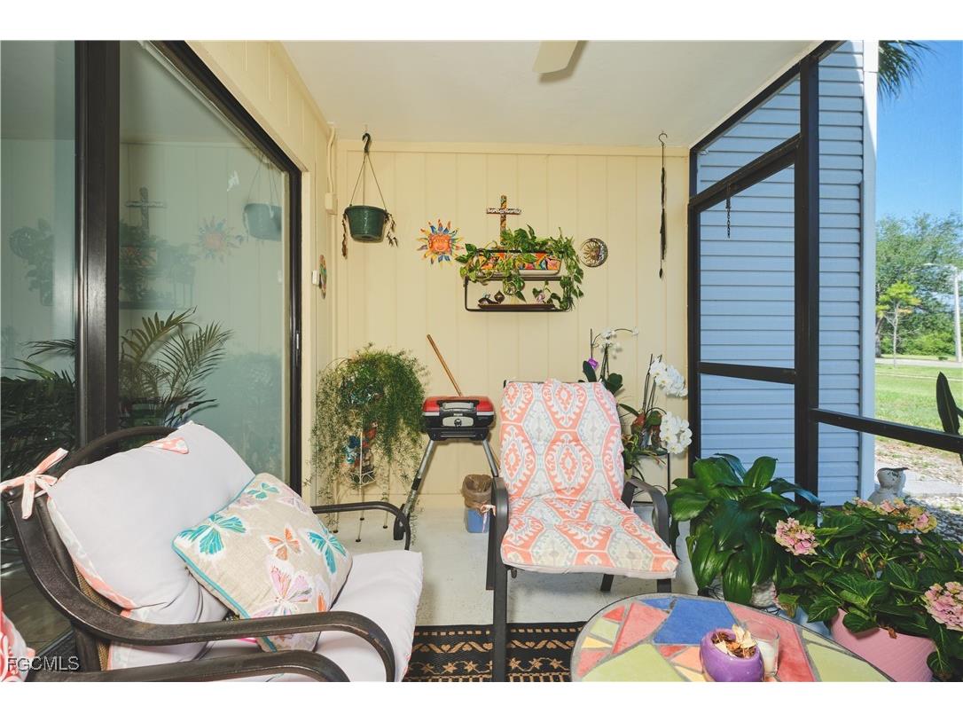 1051 Palm Avenue #117 North Fort Myers FL 33903 2025022685 image29