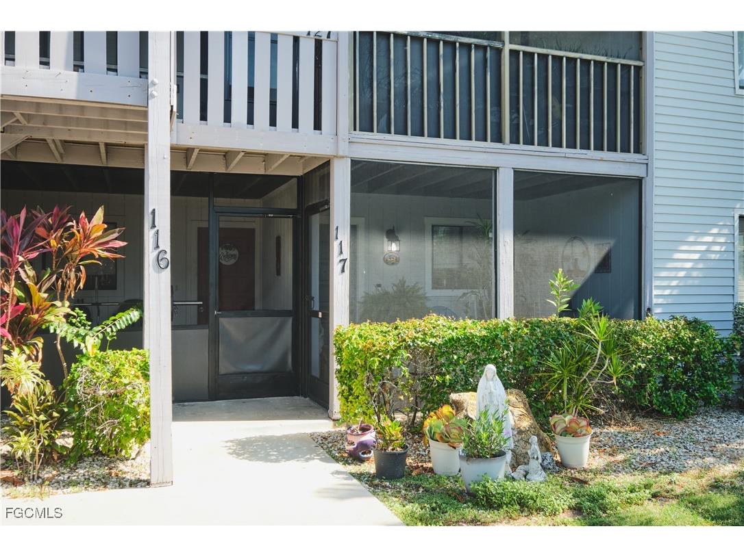 1051 Palm Avenue #117 North Fort Myers FL 33903 2025022685 image5