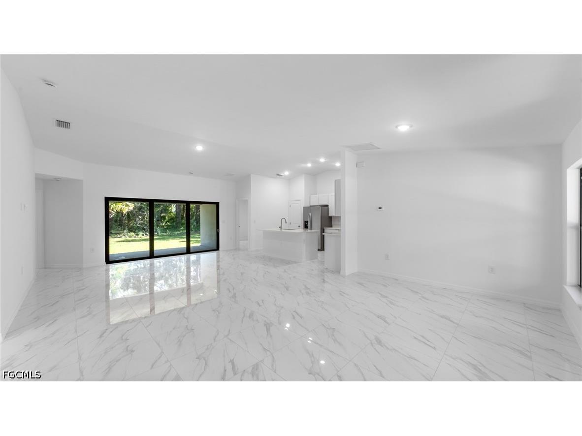 1051 Sentinela Boulevard Lehigh Acres FL 33974 2026027544 image2
