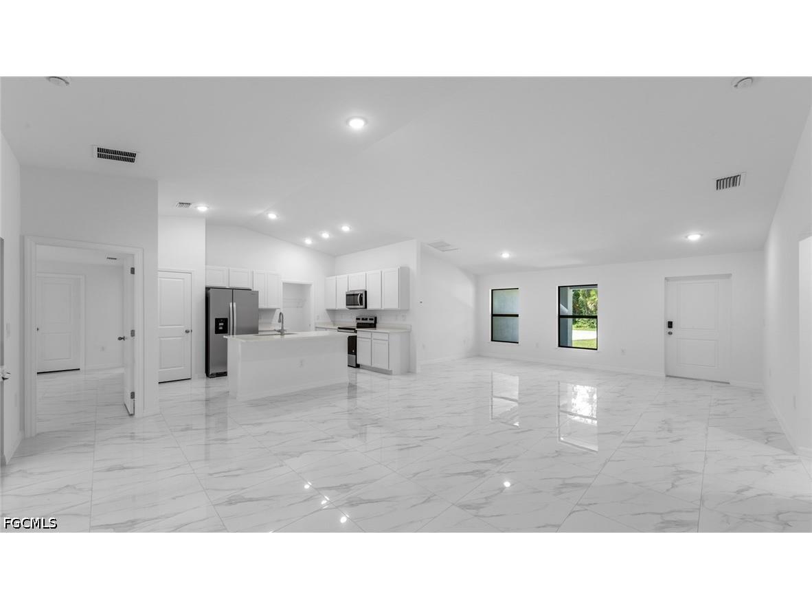 1051 Sentinela Boulevard Lehigh Acres FL 33974 2026027544 image7