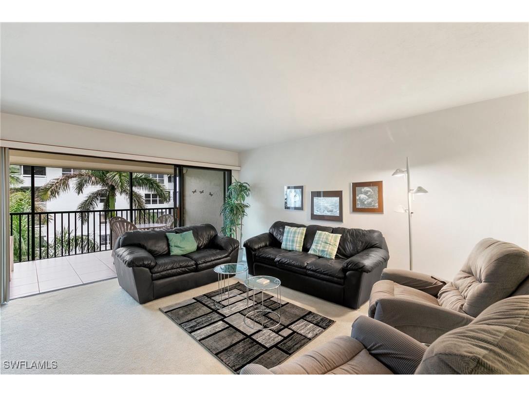 1051 Swallow Avenue #301 Marco Island FL 34145 225026931 image2