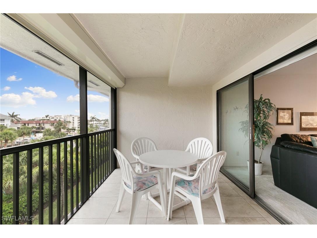 1051 Swallow Avenue #301 Marco Island FL 34145 225026931 image28