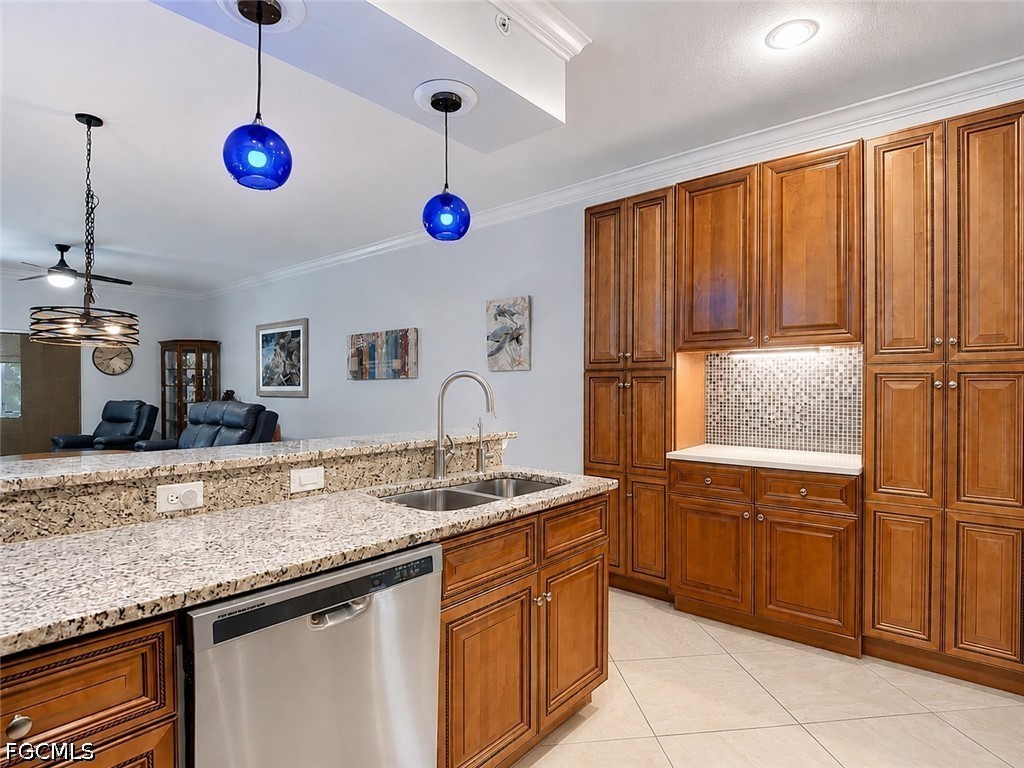 1051 Winding Pines Circle #105 Cape Coral FL 33909 2026020989 image12