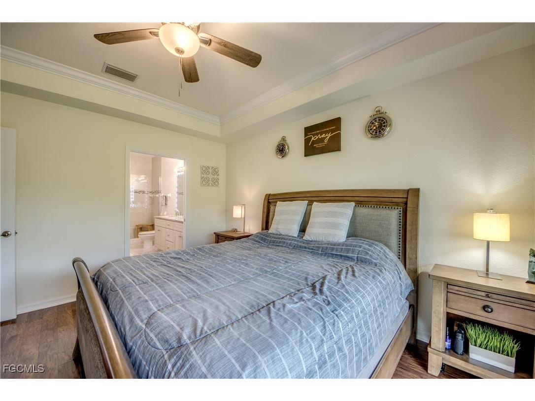 1051 Winding Pines Circle #203 Cape Coral FL 33909 2025015249 image17