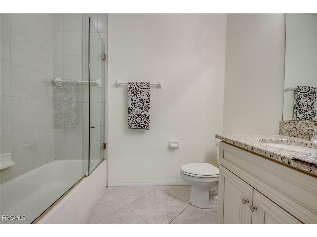 1051 Winding Pines Circle #203 Cape Coral FL 33909 2025015249 image22