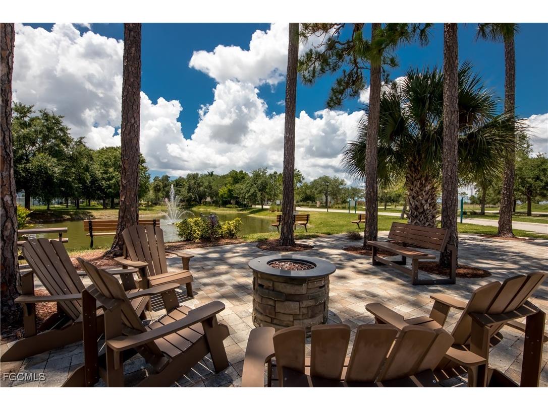 1051 Winding Pines Circle #203 Cape Coral FL 33909 2025015249 image39