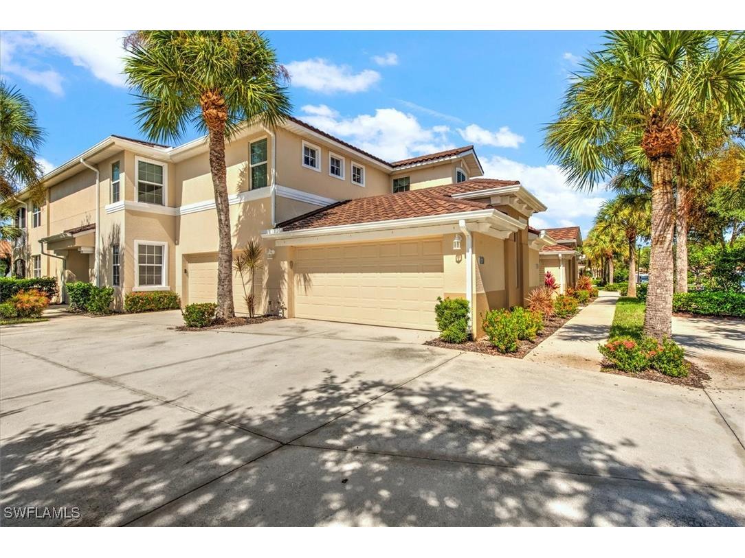 10510 Sevilla Drive #201 Fort Myers FL 33913 224066229 image1