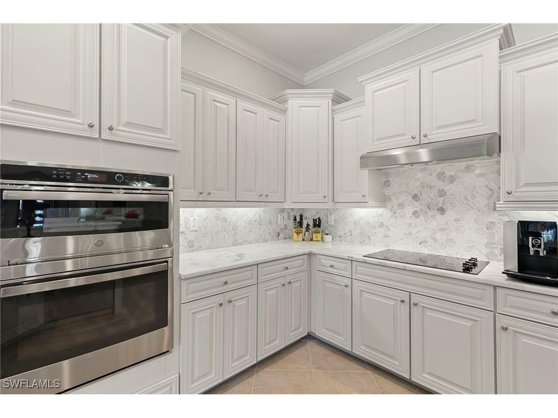 10512 Heritage Bay Boulevard Naples FL 34120 225064831 image11