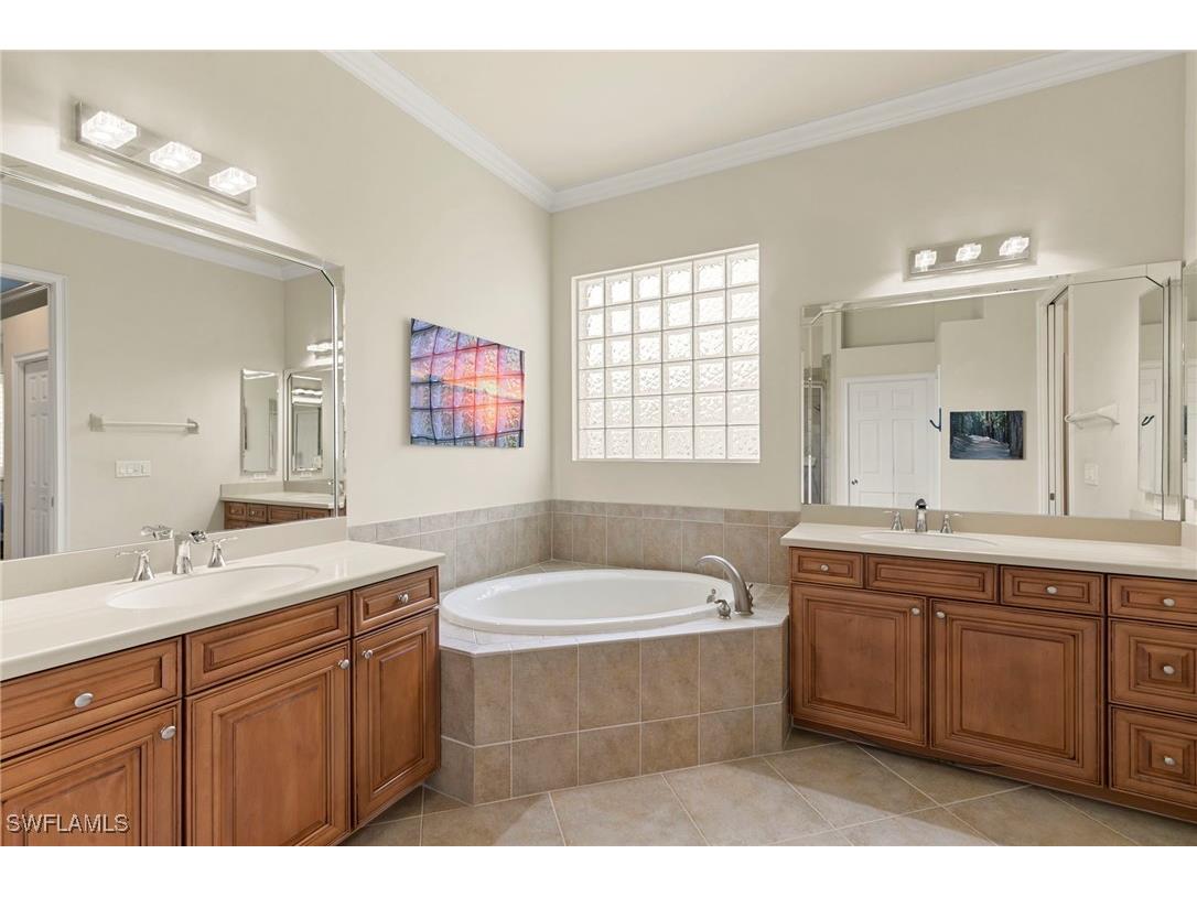 10512 Heritage Bay Boulevard Naples FL 34120 225064831 image20