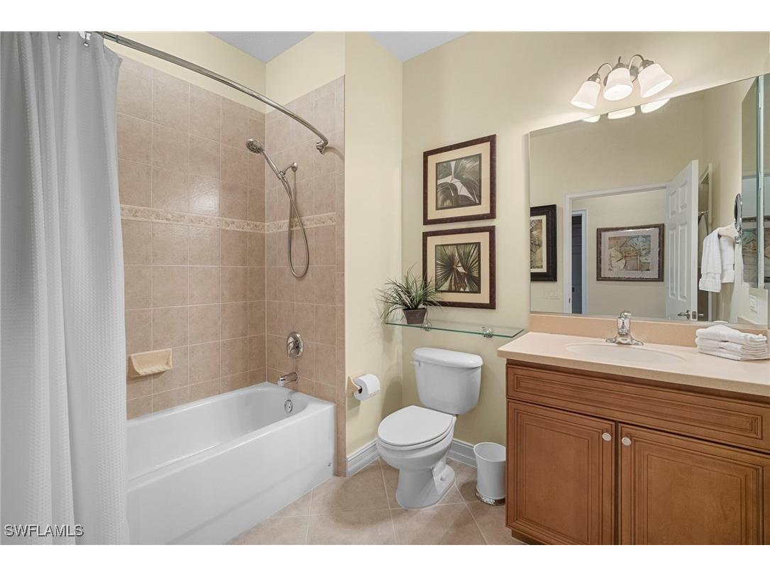 10514 Smokehouse Bay Drive #202 Naples FL 34120 225072591 image25