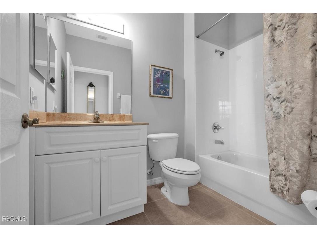 10515 Diamante Way Fort Myers FL 33913 2025021238 image23