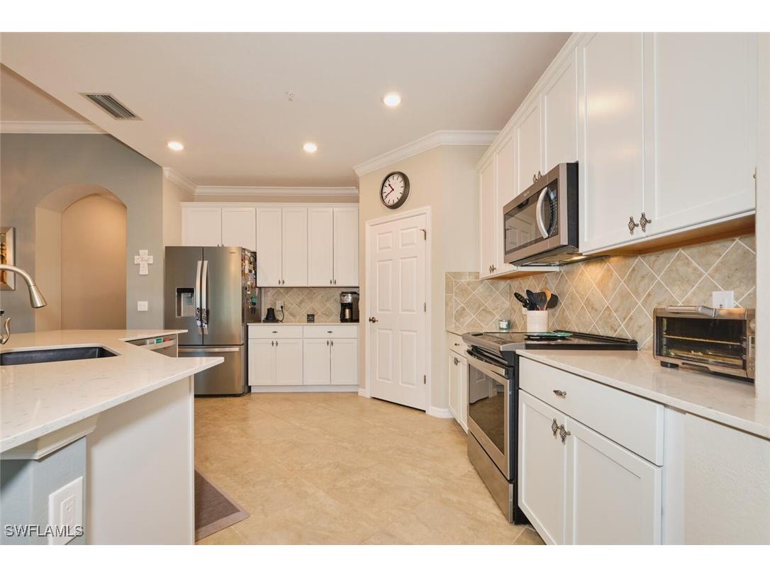 10517 Casella Way #201 Fort Myers FL 33913 225071132 image14