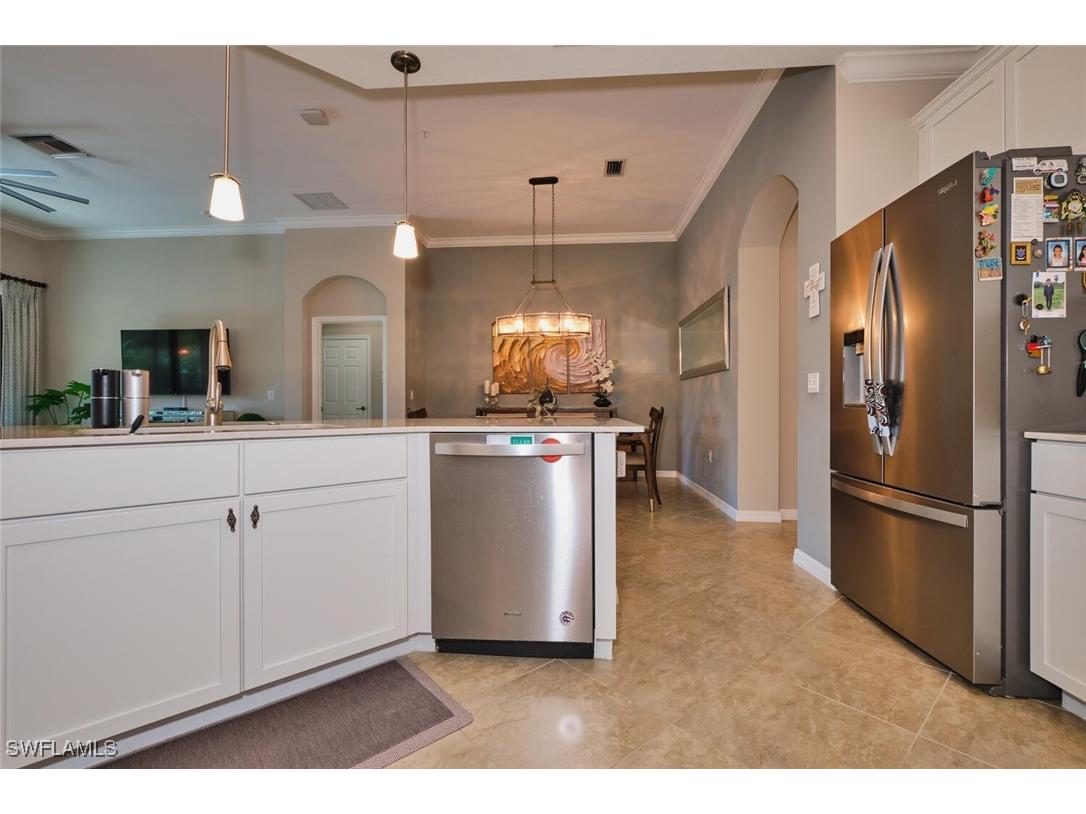 10517 Casella Way #201 Fort Myers FL 33913 225071132 image17