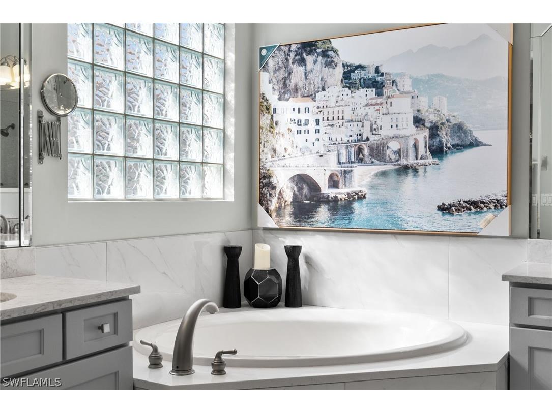 10517 Heritage Bay Boulevard Naples FL 34120 226008021 image28
