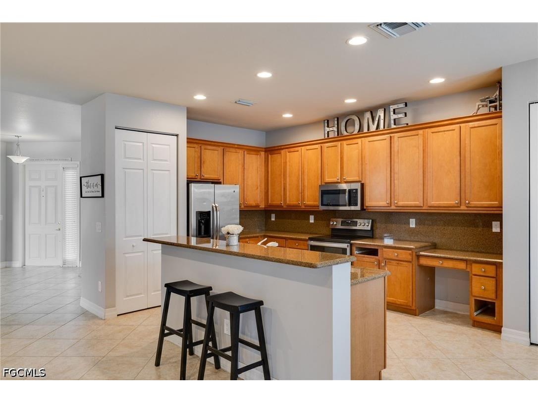 10519 Winged Elm Lane Fort Myers FL 33913 2026016053 image8