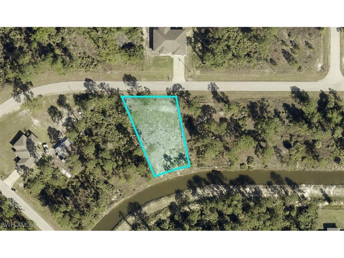 1052 Grove Street E Lehigh Acres FL 33974 225041050 image1