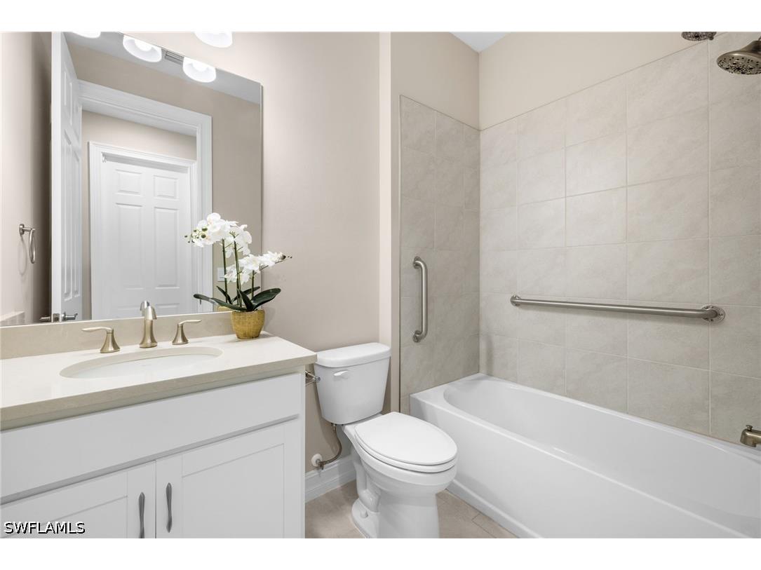1052 Tranquil Brook Drive Naples FL 34114 226015628 image10