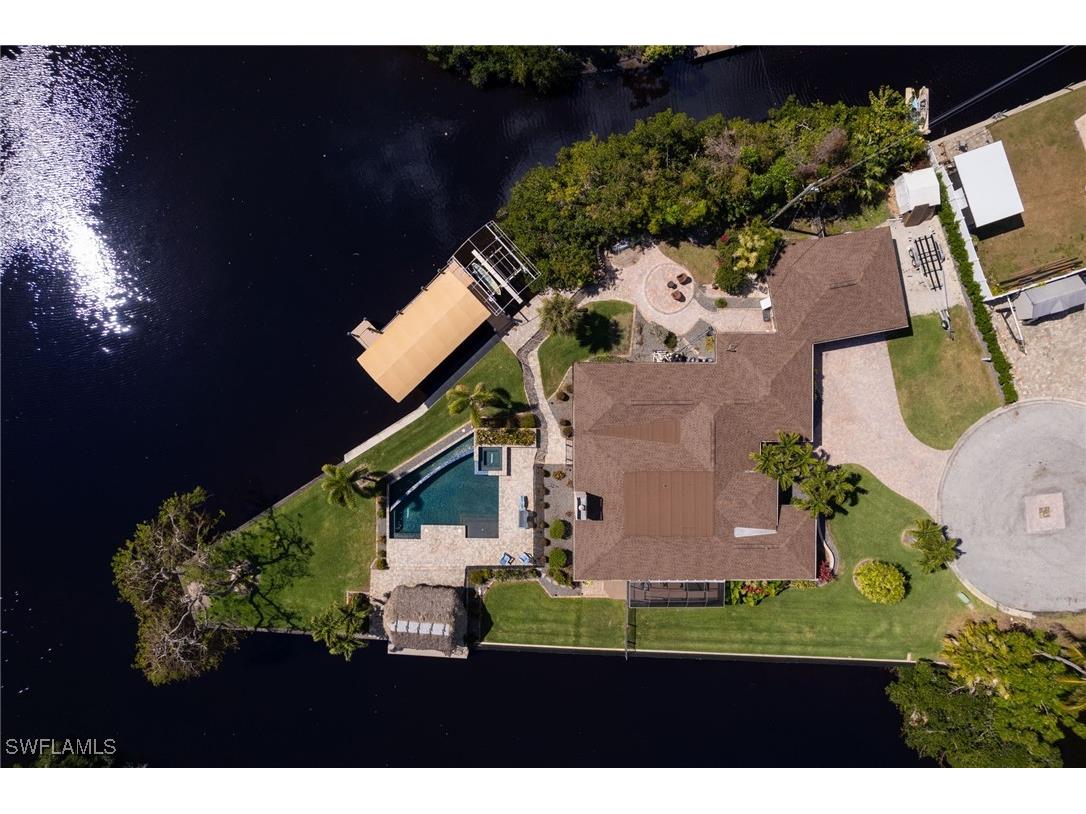 1052 Wilshire Drive Fort Myers FL 33919 225016902 image1