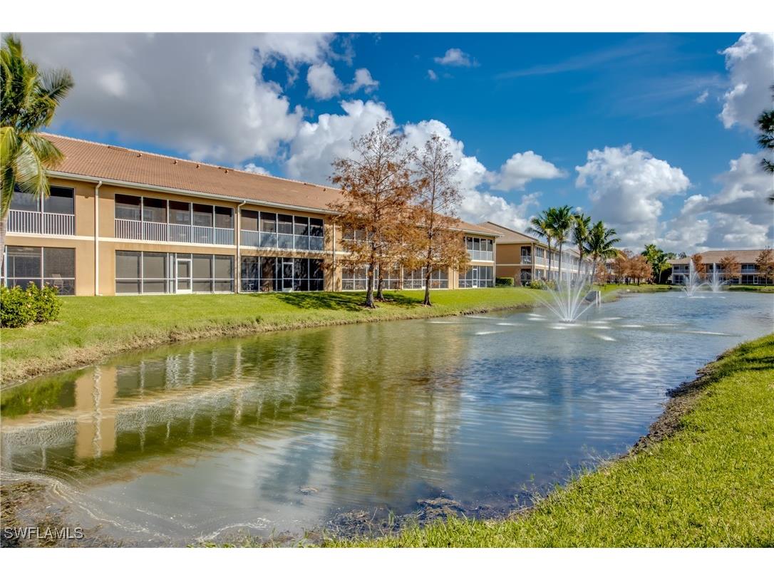 1052 Winding Pines Circle #105 Cape Coral FL 33909 224067244 image1