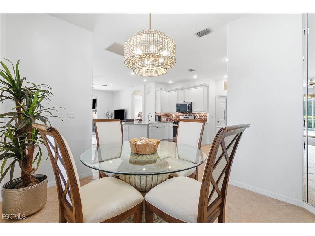 10521 Diamante Way Fort Myers FL 33913 2025021107 image12