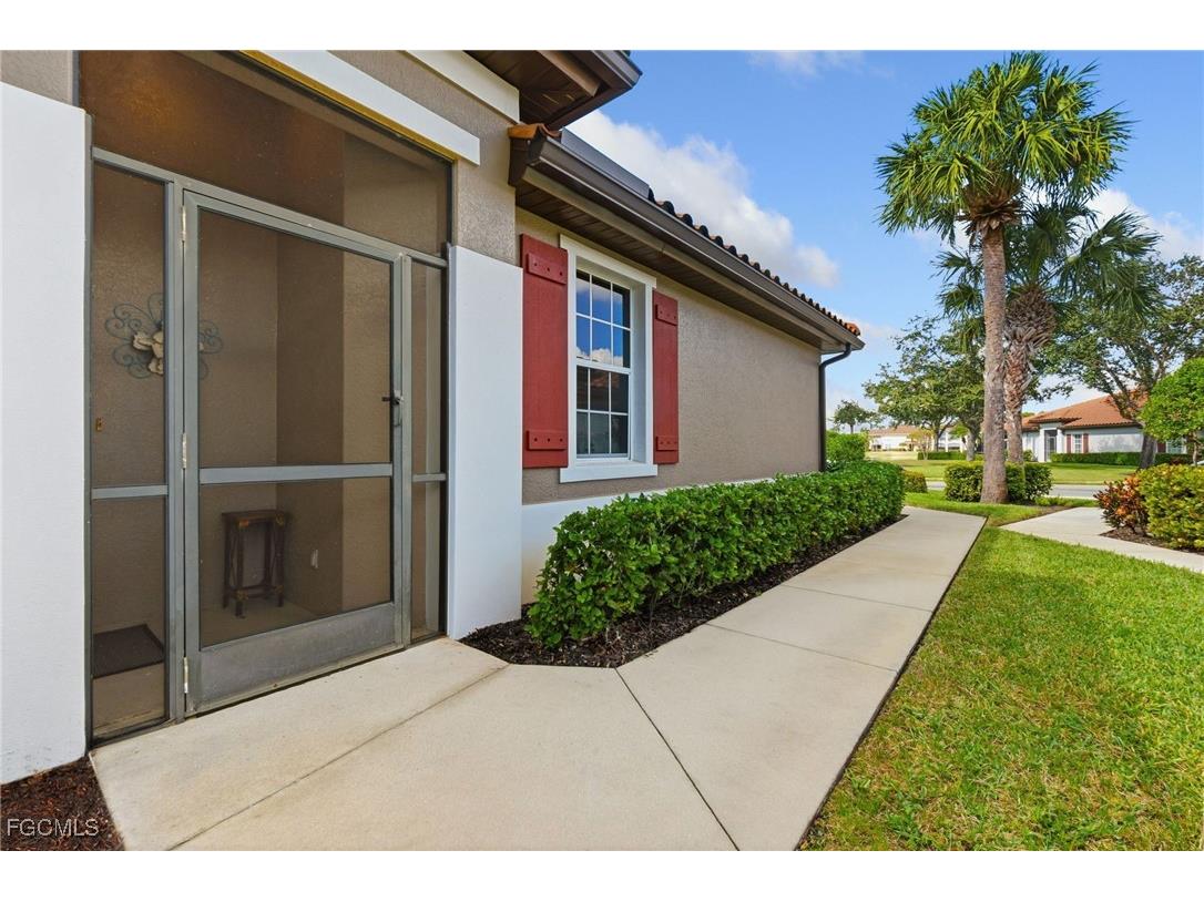 10521 Diamante Way Fort Myers FL 33913 2025021107 image4