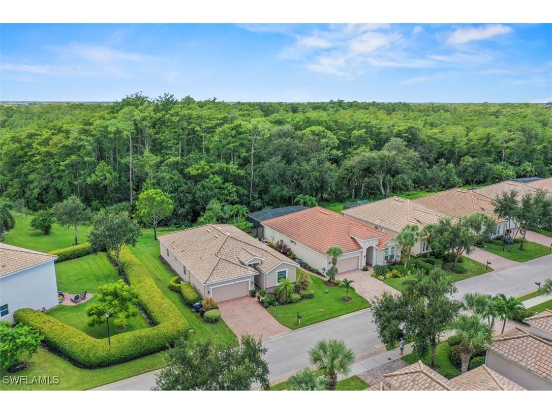 10522 Yorkstone Drive Bonita Springs FL 34135 225068257 image4