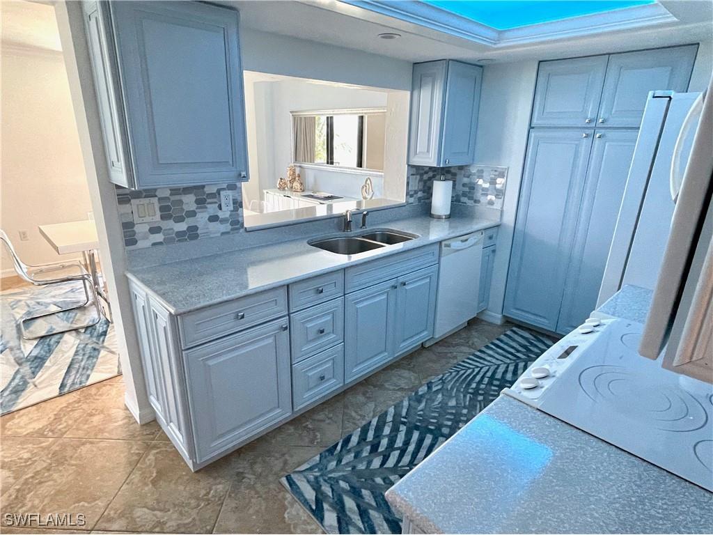 10525 Gulf Shore Drive #251 Naples FL 34108 225071578 image32