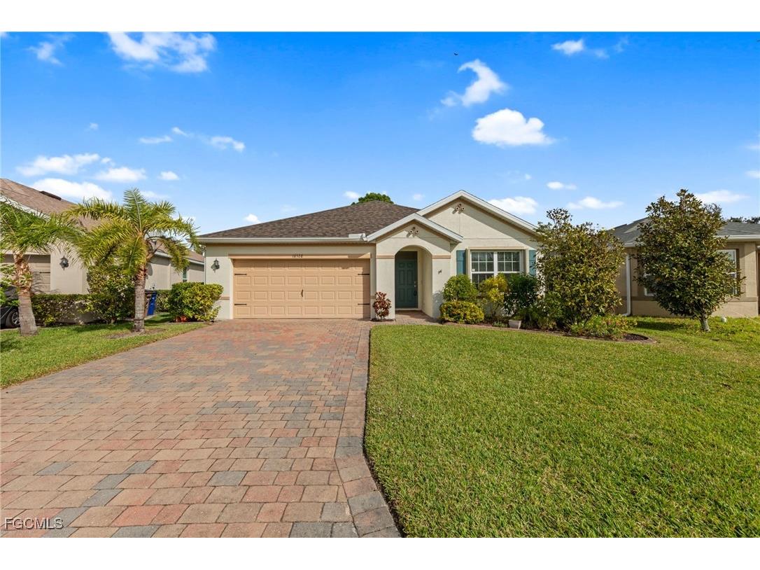 10528 Canal Brook Lane Lehigh Acres FL 33936 2025025333 image1