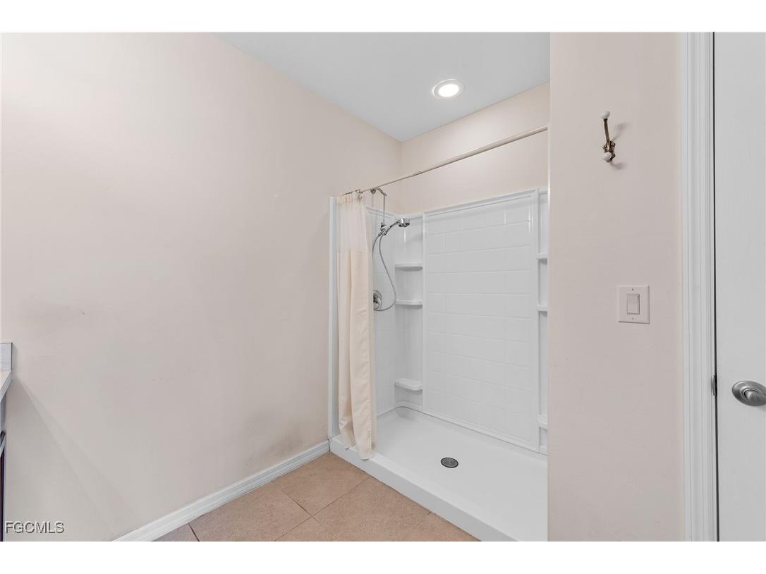 10528 Canal Brook Lane Lehigh Acres FL 33936 2025025333 image26