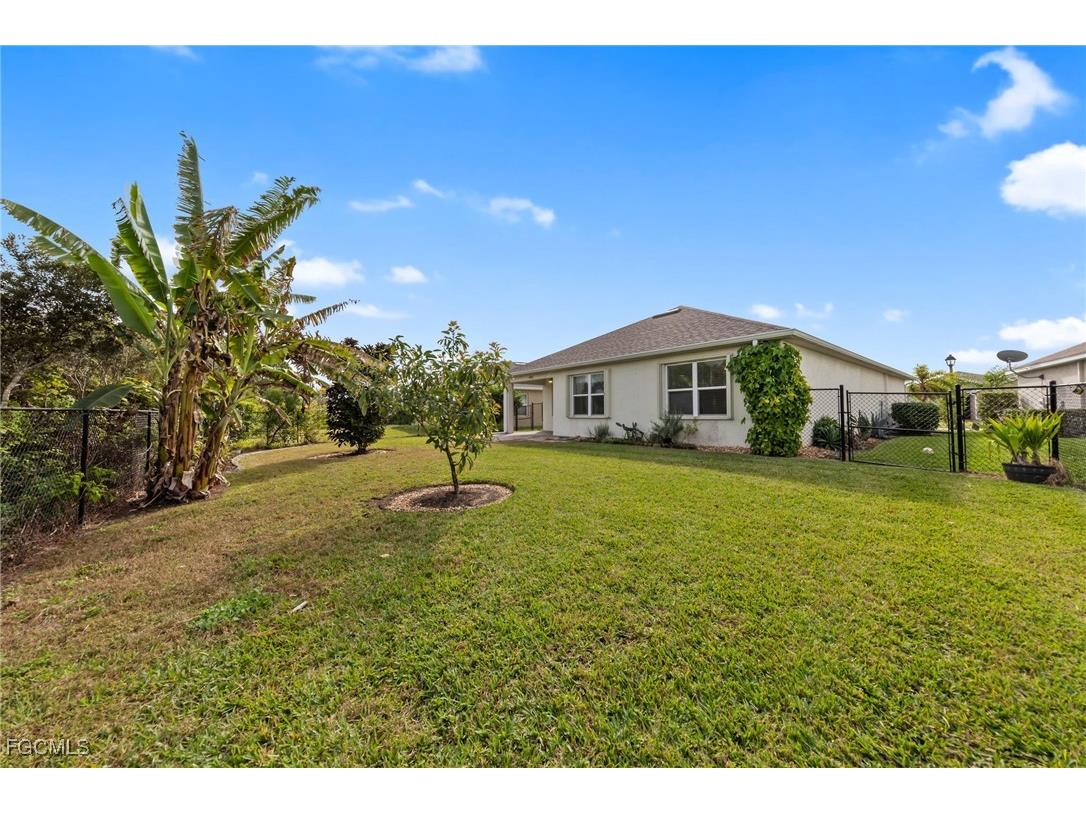 10528 Canal Brook Lane Lehigh Acres FL 33936 2025025333 image32