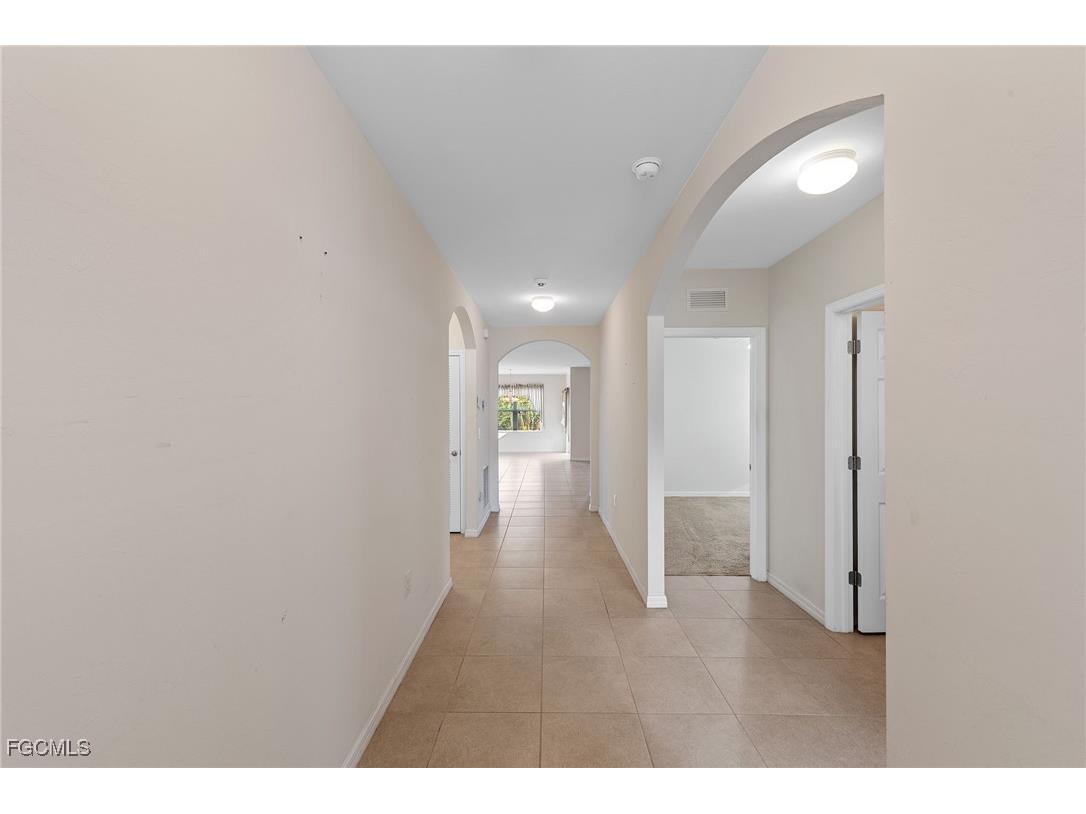 10528 Canal Brook Lane Lehigh Acres FL 33936 2025025333 image5