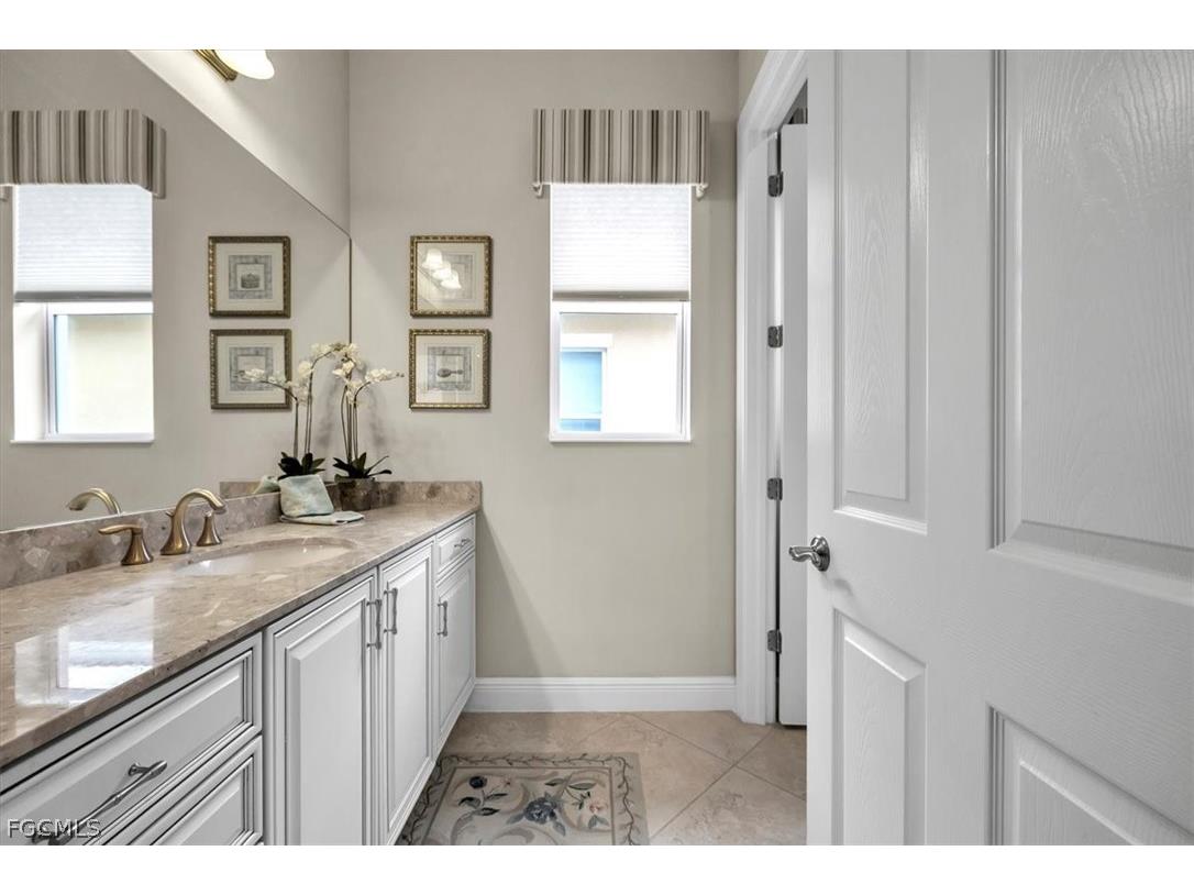 10529 Azzurra Drive Fort Myers FL 33913 2026007561 image28
