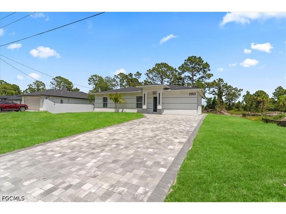 1053 Joponica Avenue S Lehigh Acres FL 33974 2026018251 image2
