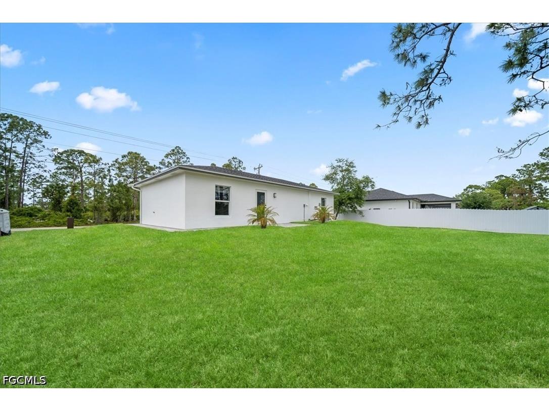 1053 Joponica Avenue S Lehigh Acres FL 33974 2026018251 image24