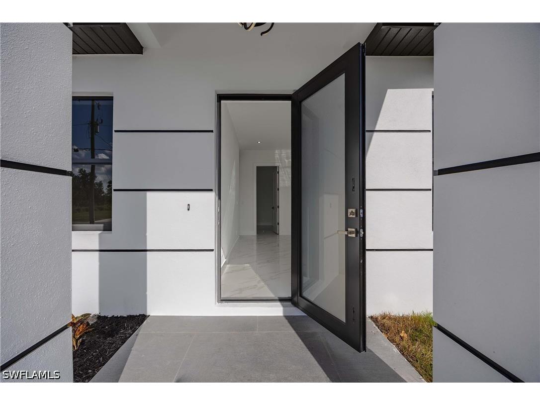 1053 Marine Avenue S Lehigh Acres FL 33976 226012831 image2