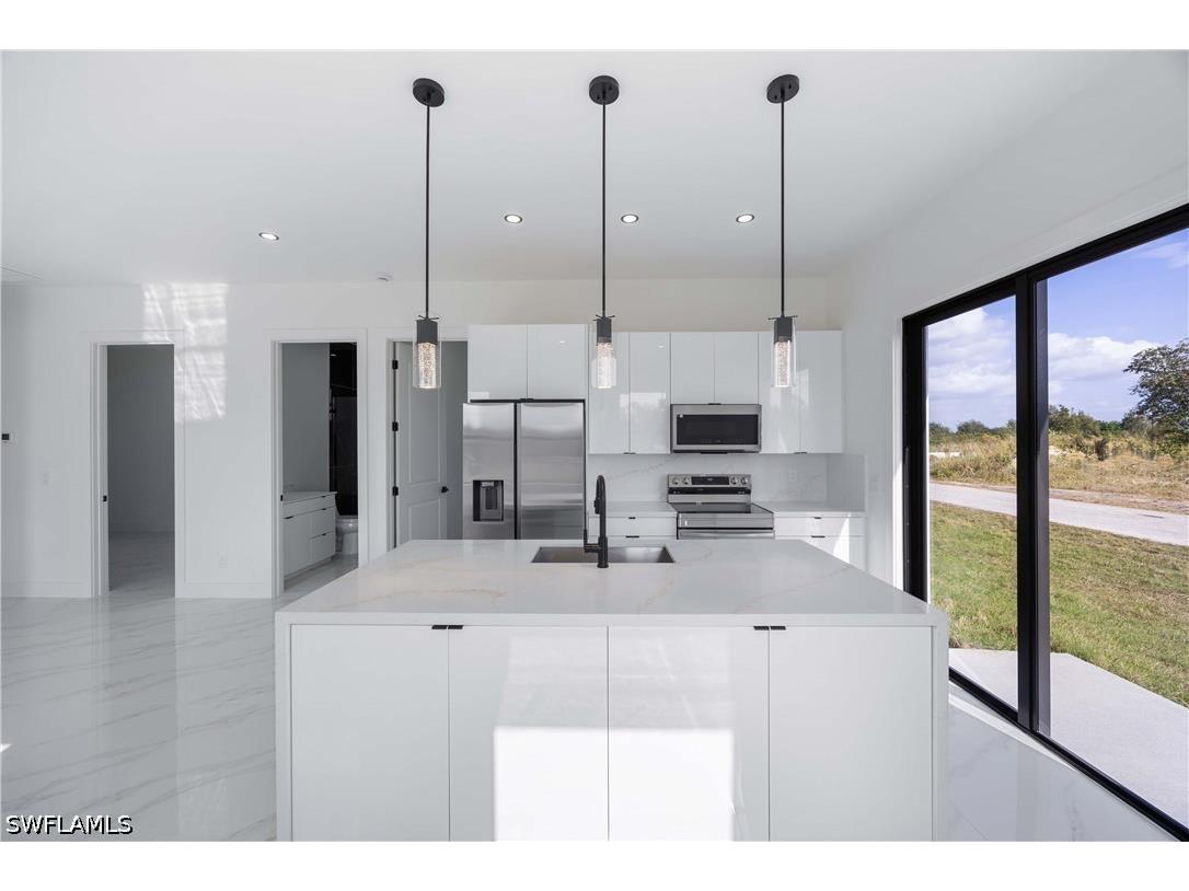 1053 Marine Avenue S Lehigh Acres FL 33976 226012831 image7