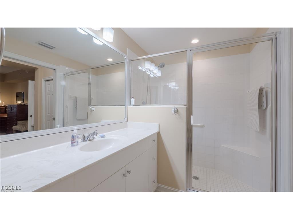 10530 Amiata Way #302 Fort Myers FL 33913 2025016280 image14