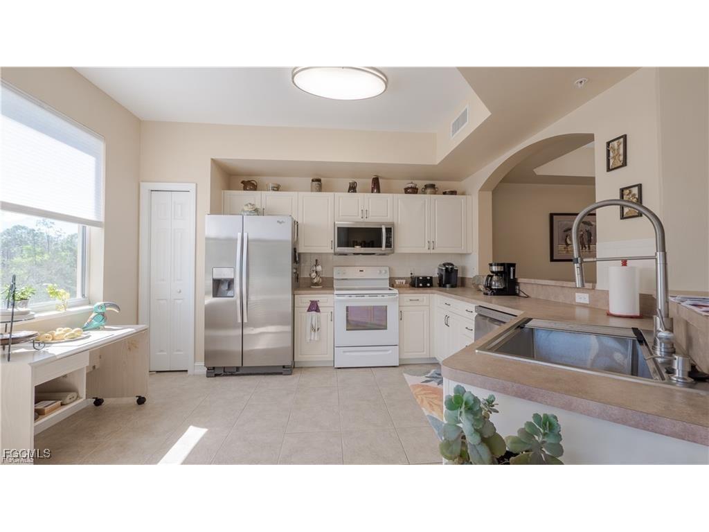 10530 Amiata Way #302 Fort Myers FL 33913 2025016280 image4