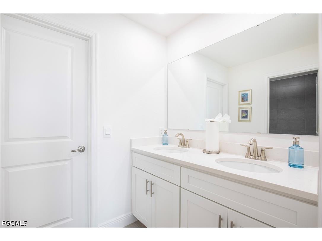 10530 Fountain Palm Circle Bokeelia FL 33922 2026014570 image17