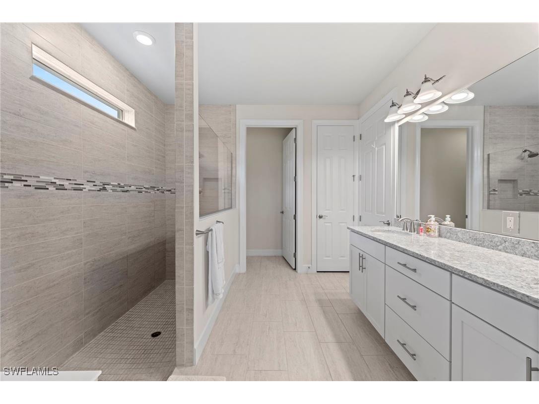 10530 Jackson Square Drive Estero FL 33928 225067728 image24