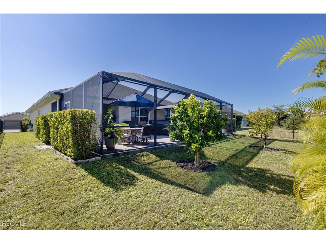 10536 Canal Brook Lane Lehigh Acres FL 33936 2025013962 image23
