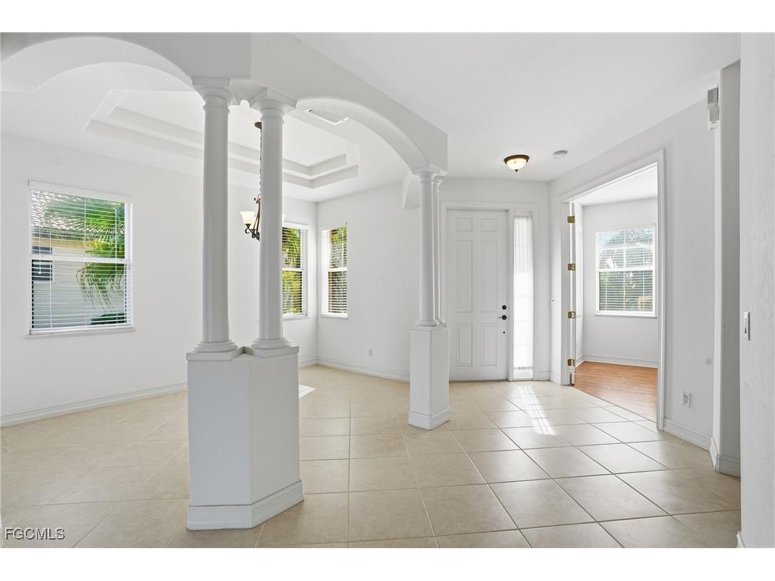 10537 Bella Vista Drive Fort Myers FL 33913 2025024976 image16