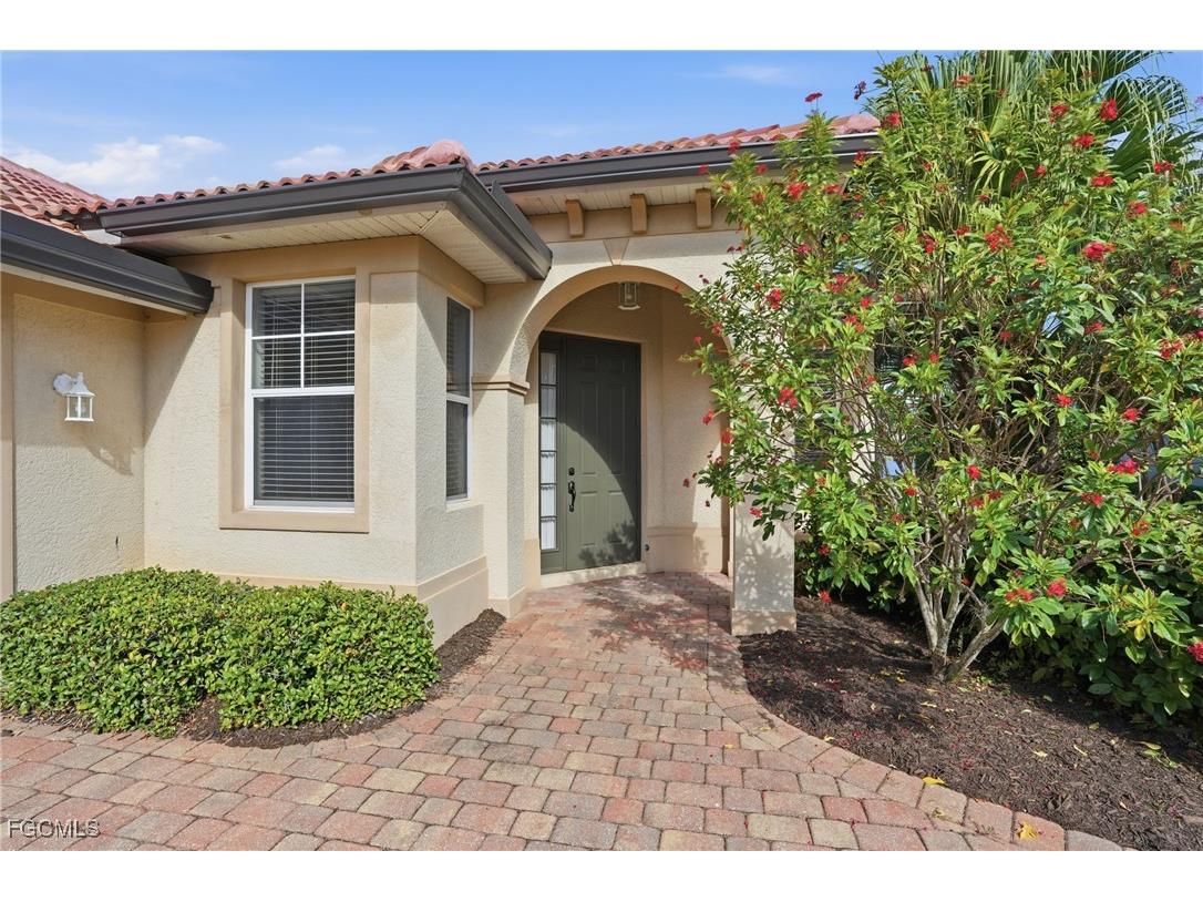 10537 Bella Vista Drive Fort Myers FL 33913 2025024976 image2