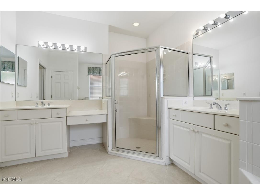 10537 Bella Vista Drive Fort Myers FL 33913 2025024976 image25