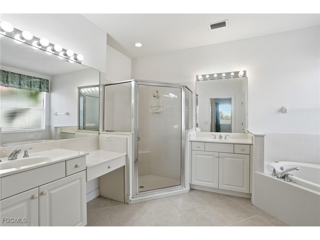 10537 Bella Vista Drive Fort Myers FL 33913 2025024976 image9