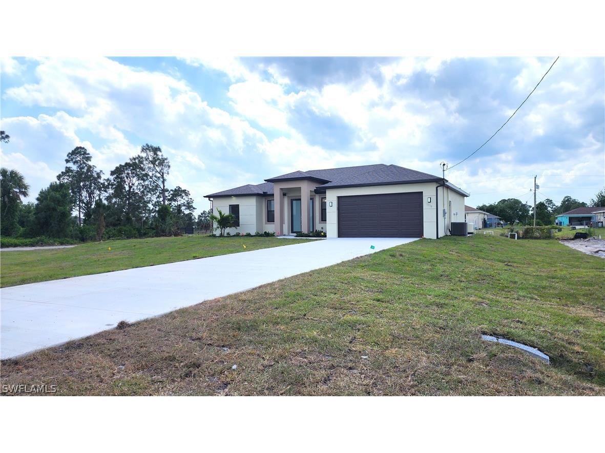 1054 Eisenhower Boulevard Lehigh Acres FL 33974 224031804 image1